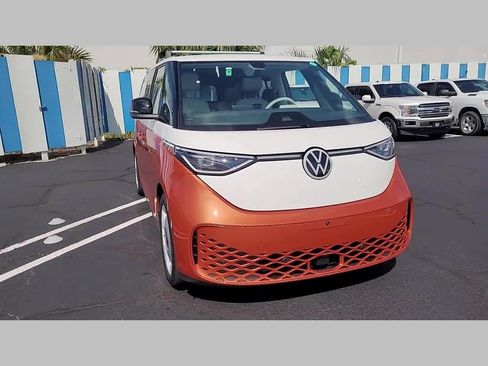 New 2025 Volkswagen ID. Buzz 1st Edition image 30