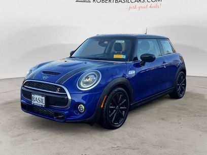 Used 2021 MINI Cooper S w/ 6.5" Touchscreen Package