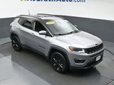 Used 2019 Jeep Compass Altitude image 2