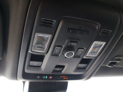 Used 2023 Chevrolet Tahoe LT w/ LT Signature Plus Package image 20