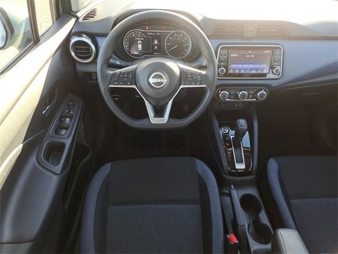 Used 2025 Nissan Versa SV image 13