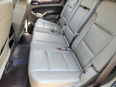 Used 2018 Chevrolet Tahoe LT w/ Off-Road Package AWD/4WD image 31