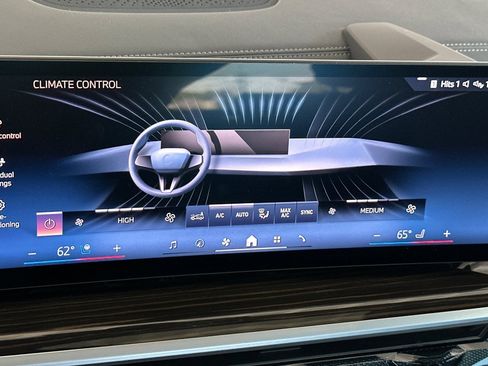 Used 2025 BMW X5 xDrive40i w/ Climate Comfort Package AWD/4WD image 20