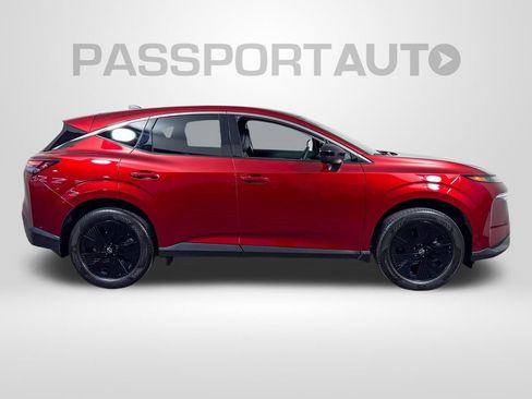 Certified 2025 Nissan Murano SV FWD image 11