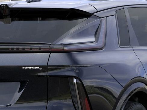 New 2026 Cadillac Lyriq Sport AWD/4WD image 11