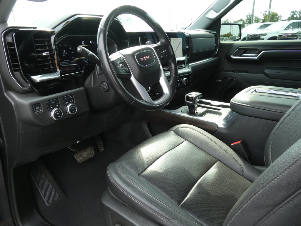 Certified 2022 GMC Sierra 1500 SLT w/ SLT Premium Plus Package AWD/4WD image 25