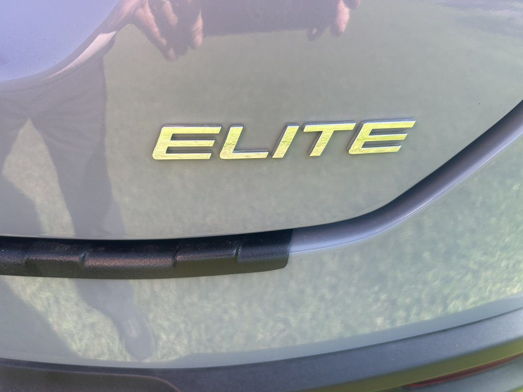 Used 2025 Honda Pilot Elite image 5