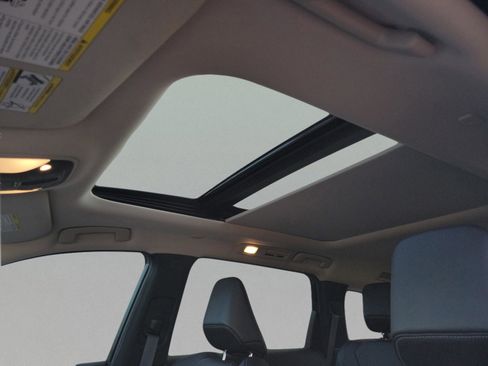 Certified 2025 INFINITI QX60 Pure image 19