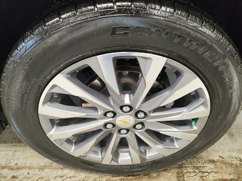 Certified 2022 Chevrolet Traverse Premier image 21