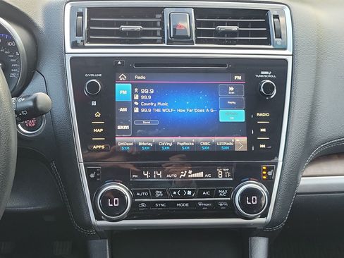Used 2019 Subaru Outback 3.6R Limited AWD/4WD image 25