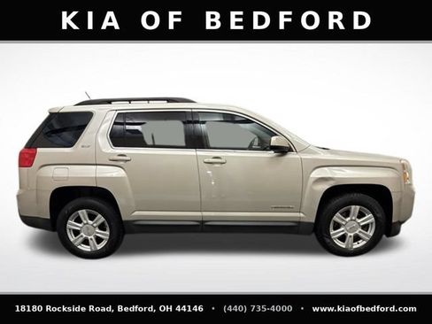 Used 2014 GMC Terrain SLT w/ Safety Package AWD/4WD image 4