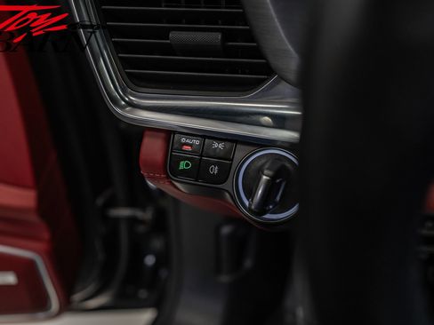 Used 2020 Porsche Panamera GTS image 29