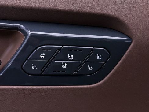 Used 2024 Kia EV9 GT-Line image 21