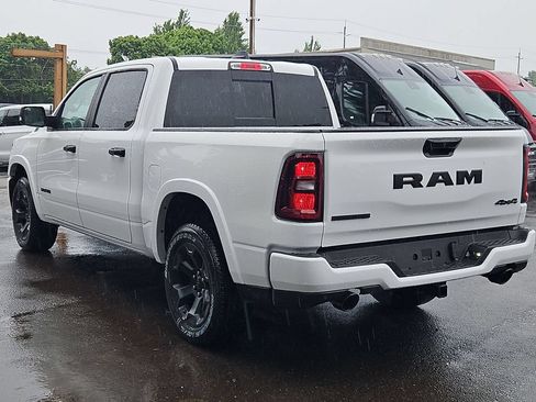 New 2026 RAM 1500 4x4 Crew Cab image 5