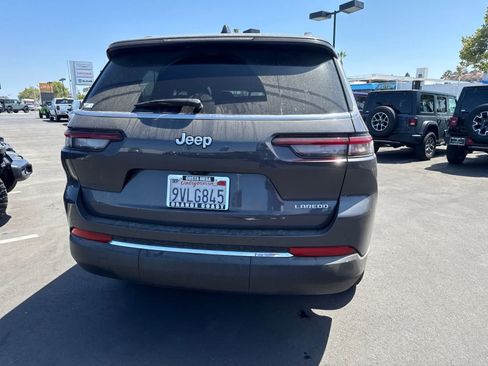 Used 2025 Jeep Grand Cherokee L Laredo RWD image 19