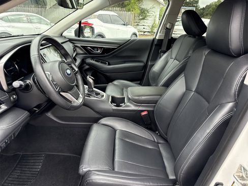 Used 2020 Subaru Outback Limited image 9