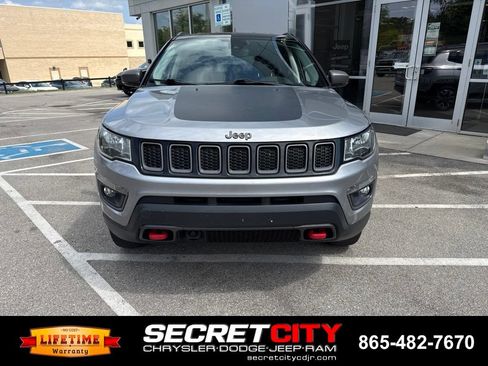 Used 2021 Jeep Compass Trailhawk AWD/4WD image 2