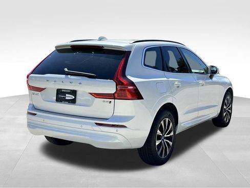 Used 2023 Volvo XC60 B5 Core AWD/4WD image 7