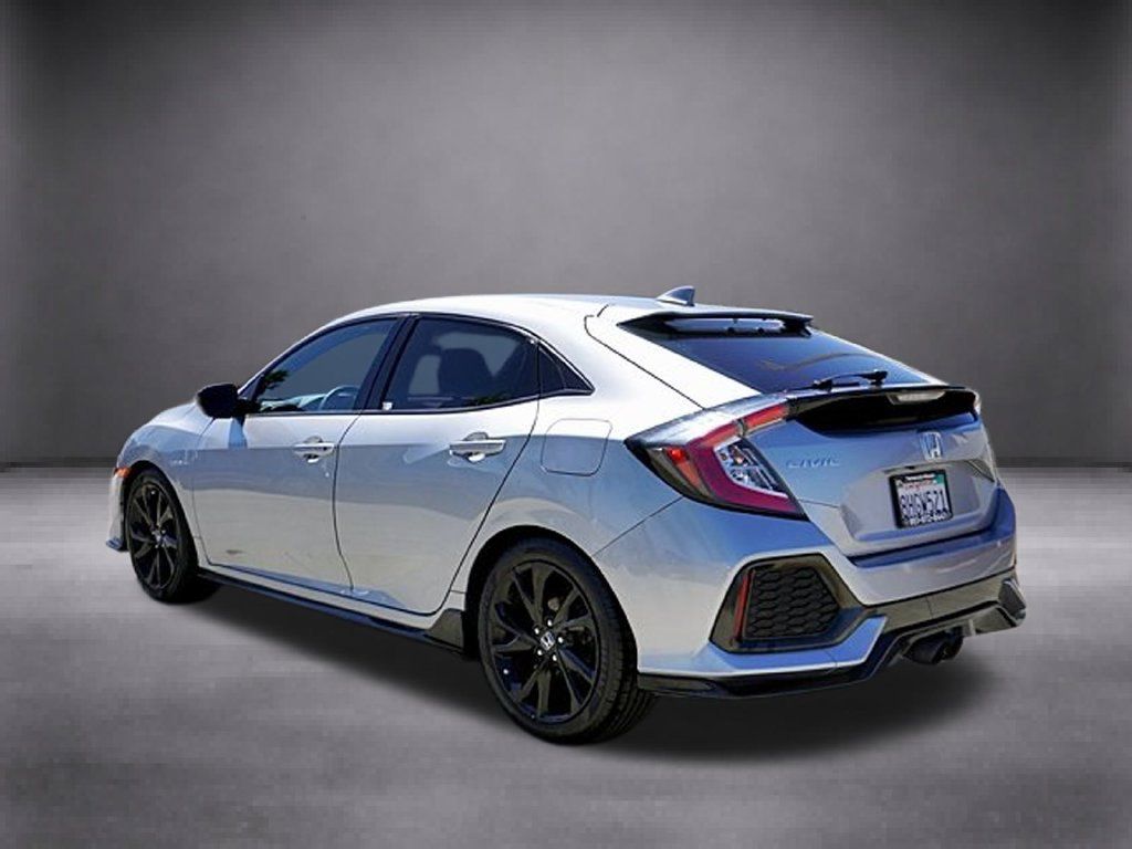 Used 2018 Honda Civic Sport image 6