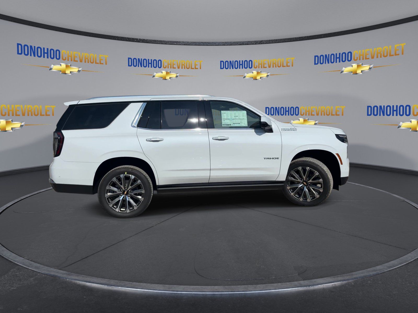 New 2026 Chevrolet Tahoe High Country AWD/4WD image 9