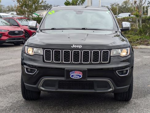 Used 2017 Jeep Grand Cherokee Limited image 8