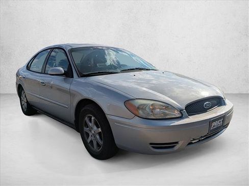 Used 2006 Ford Taurus SEL FWD image 3