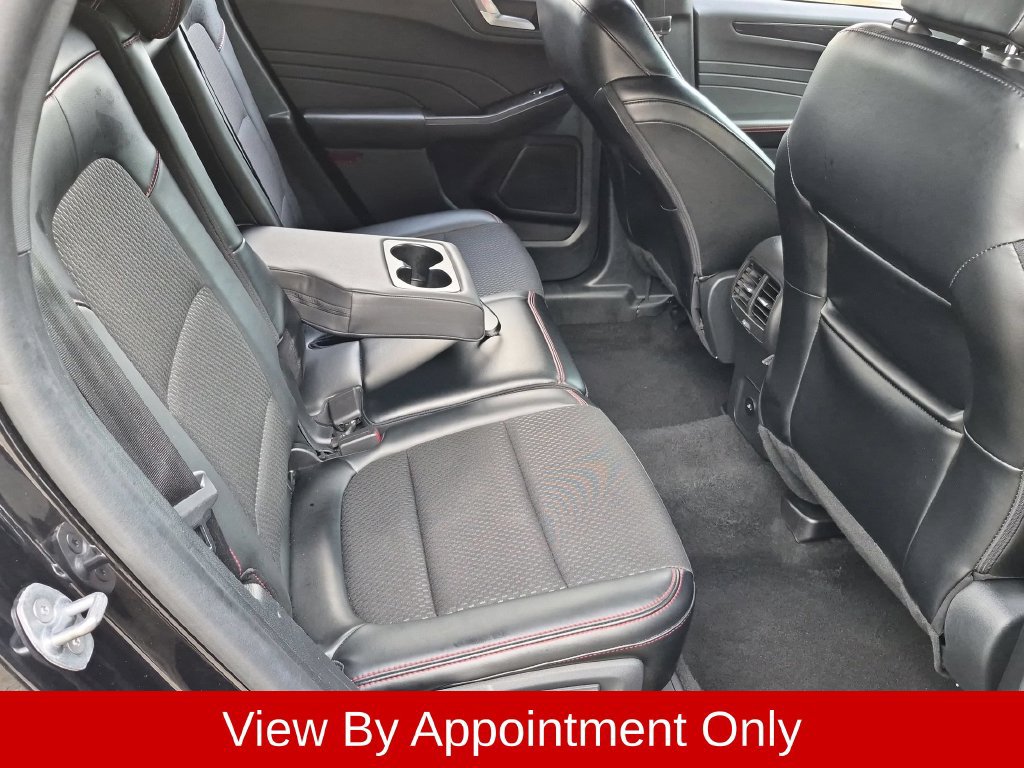Used 2025 Ford Escape ST-Line FWD image 29