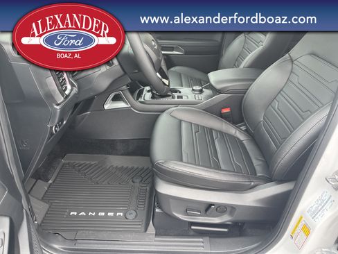 New 2026 Ford Ranger Lariat w/ FX4 Off-Road Package AWD/4WD image 12