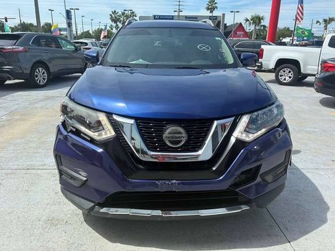 Used 2018 Nissan Rogue S w/ S Value Package FWD image 1