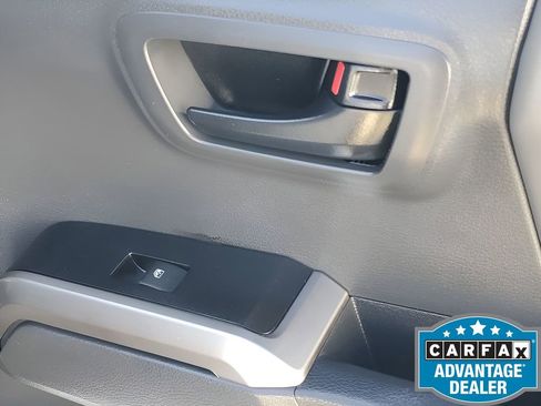 Used 2023 Toyota Tacoma SR5 w/ Technology Package image 46