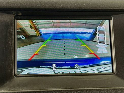 Used 2017 Ford Fusion SE FWD image 31