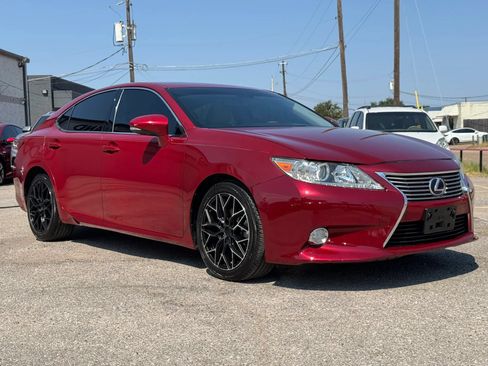 Used 2013 Lexus ES 300h w/ Premium Pkg FWD image 9