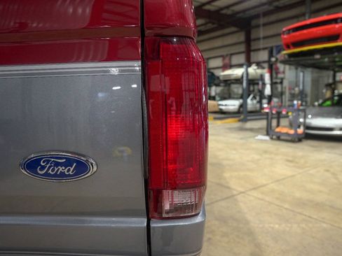Used 1997 Ford F250 2WD Regular Cab Heavy Duty image 31
