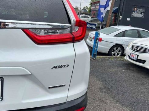 Used 2019 Honda CR-V Touring image 10
