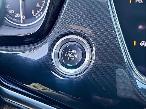 Used 2023 Cadillac XT6 Sport AWD/4WD image 27