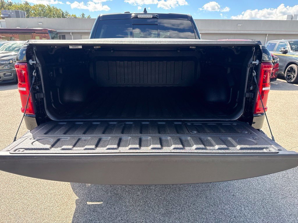 New 2027 RAM 1500 Limited AWD/4WD image 25