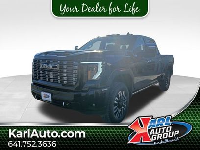 New 2026 GMC Sierra 2500 Denali Ultimate w/ LPO, Black Badging Package