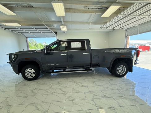 Used 2020 GMC Sierra 3500 Denali AWD/4WD image 5