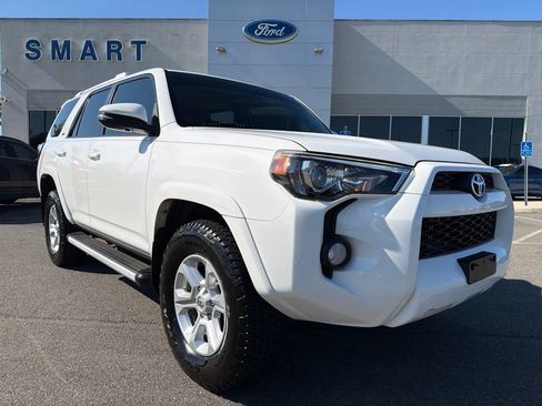 Used 2016 Toyota 4Runner SR5 Premium AWD/4WD image 1