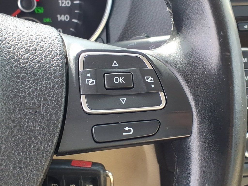 Used 2013 Volkswagen Jetta TDI FWD image 8