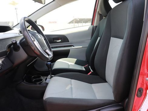 Used 2012 Toyota Prius C Three FWD image 12