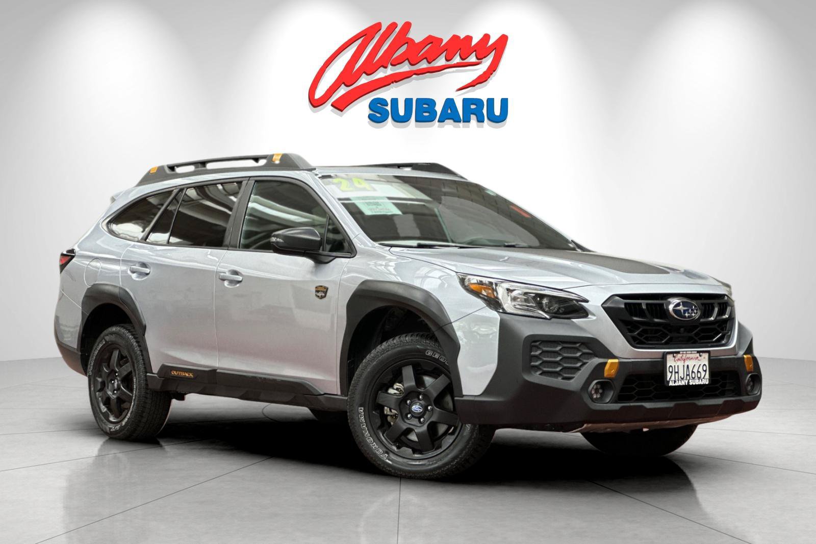 Used 2024 Subaru Outback Wilderness AWD/4WD image 2