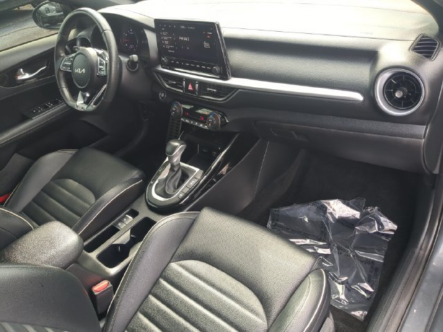 Used 2024 Kia Forte GT-Line w/ GT-Line Premium Package FWD image 14