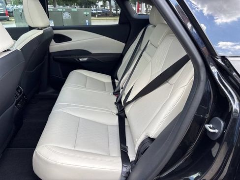 Used 2025 Lexus RX 350 Premium Plus w/ Convenience Package AWD/4WD image 15
