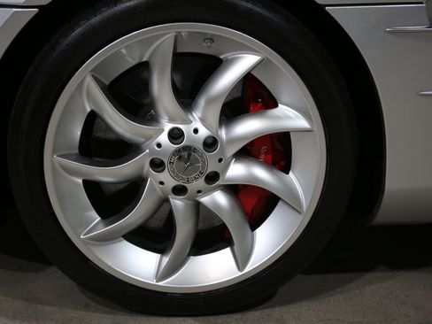 Used 2006 Mercedes-Benz SLR image 36