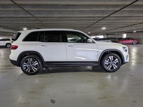 Used 2025 Mercedes-Benz GLB 250 image 7
