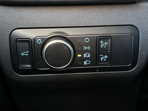 Used 2024 Ford Escape ST-Line w/ Tech Pack #1 AWD/4WD image 35