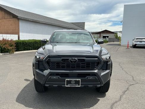 Used 2024 Toyota Tacoma TRD Off-Road AWD/4WD image 3