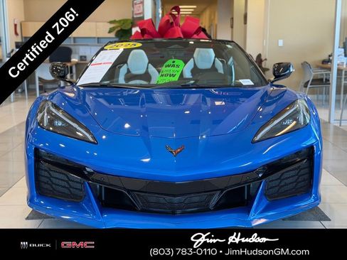 Used 2025 Chevrolet Corvette Z06 image 3