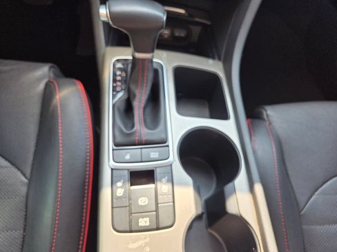Used 2019 Kia Optima SX FWD image 18